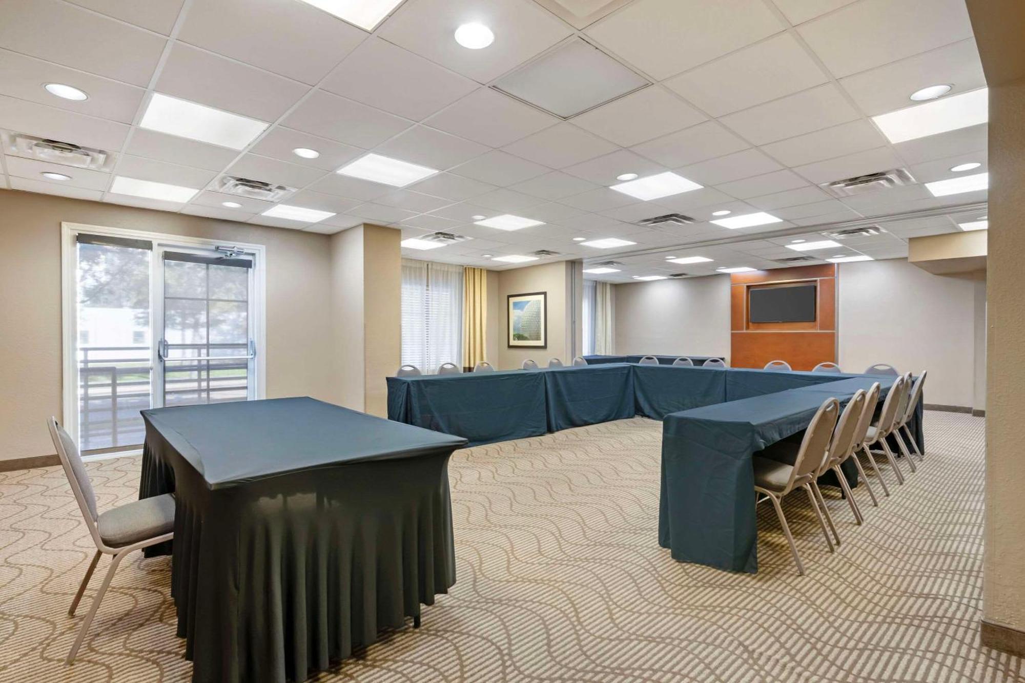 Comfort Suites Downtown Orlando Extérieur photo